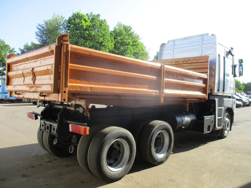 Renault Magnum AE 385 TI , 6x4, 3 Way Tipper ,Manual , Airco ,Spring suspension - מזהיר: תמונה 3 Renault Magnum AE 385 TI , 6x4, 3 Way Tipper ,Manual , Airco ,Spring suspension - מזהיר: תמונה 3