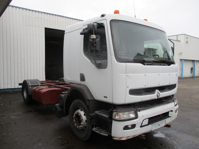Renault Premium 250 , Manual pump and gearbox , Euro 2 - משאית עם שלדת תא: תמונה 4 Renault Premium 250 , Manual pump and gearbox , Euro 2 - משאית עם שלדת תא: תמונה 4