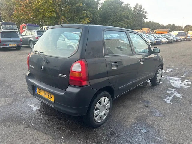 Suzuki Alto 1.0 - 16V , 5 drs. , Handel / export - האצ'בק: תמונה 3 Suzuki Alto 1.0 - 16V , 5 drs. , Handel / export - האצ'בק: תמונה 3