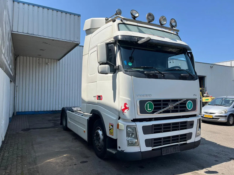 Volvo FH 13 440 , Airco , Globe , Euro 5 - יחידת טרקטור: תמונה 4 Volvo FH 13 440 , Airco , Globe , Euro 5 - יחידת טרקטור: תמונה 4