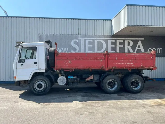 Volvo FL 10 280 , 6x4 , Tipper , Spring Suspension , Manual - מזהיר: תמונה 2 Volvo FL 10 280 , 6x4 , Tipper , Spring Suspension , Manual - מזהיר: תמונה 2