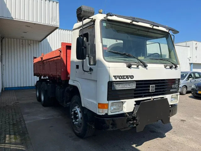 Volvo FL 10 280 , 6x4 , Tipper , Spring Suspension , Manual - מזהיר: תמונה 4 Volvo FL 10 280 , 6x4 , Tipper , Spring Suspension , Manual - מזהיר: תמונה 4