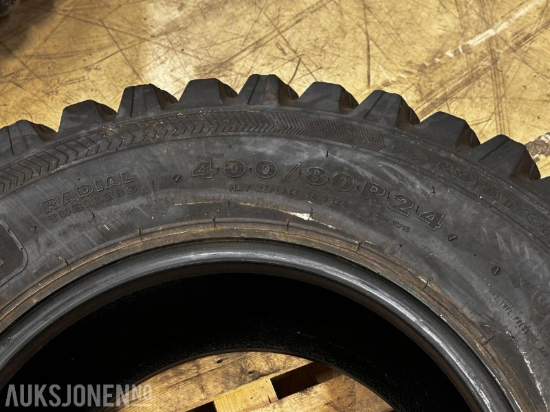 1 stk. Nokian TRI 2 400/80 R24 dekk til traktor - מכונה חקלאית: תמונה 4 1 stk. Nokian TRI 2 400/80 R24 dekk til traktor - מכונה חקלאית: תמונה 4