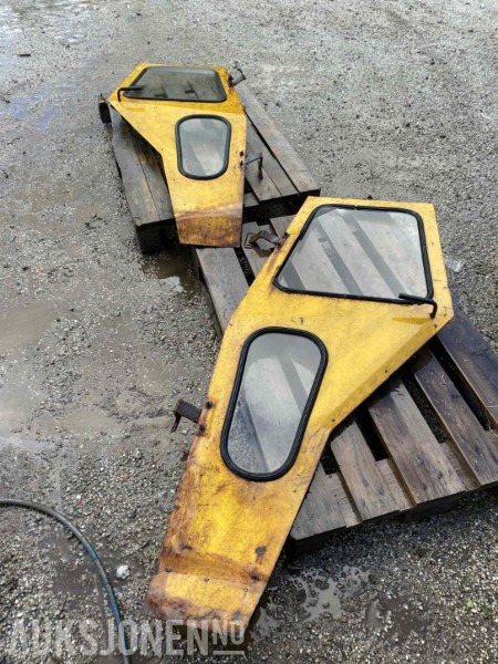 1900 Dører og vindu til Mf og Ford traktor - טרקטור חקלאי: תמונה 4 1900 Dører og vindu til Mf og Ford traktor - טרקטור חקלאי: תמונה 4
