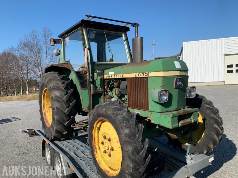 1979 John Deere 2030 med 4 hjulstrekk - טרקטור חקלאי: תמונה 2 1979 John Deere 2030 med 4 hjulstrekk - טרקטור חקלאי: תמונה 2