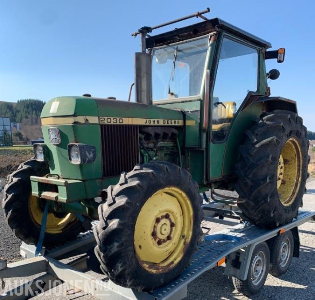 1979 John Deere 2030 med 4 hjulstrekk - טרקטור חקלאי: תמונה 1 1979 John Deere 2030 med 4 hjulstrekk - טרקטור חקלאי: תמונה 1