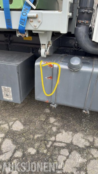 מזהיר 1983 Scania T82H4X2LI46 TIPPBIL VETERAN.: תמונה 14 מזהיר 1983 Scania T82H4X2LI46 TIPPBIL VETERAN.: תמונה 14