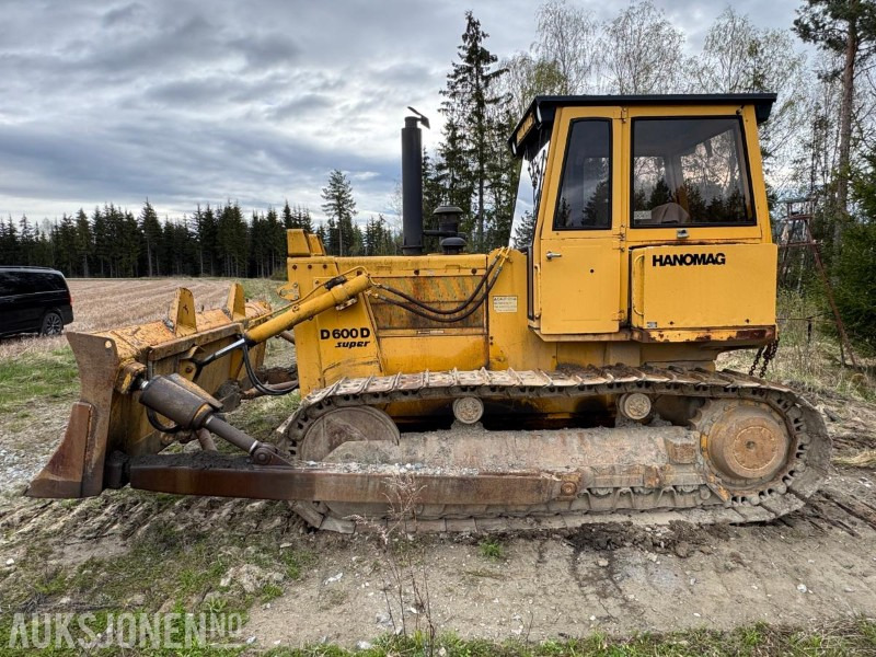 1988 Hanomag D600 DS bulldoser på belter / 5338 timer - ציוד בנייה: תמונה 2 1988 Hanomag D600 DS bulldoser på belter / 5338 timer - ציוד בנייה: תמונה 2