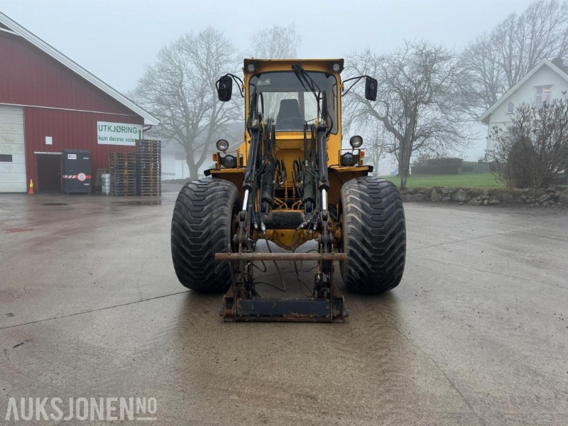 1988 VOLVO BM L30 HJULLASTER, SENTRALSMØRING, VEKTSYSTEM - מעמיס גלגלים: תמונה 2 1988 VOLVO BM L30 HJULLASTER, SENTRALSMØRING, VEKTSYSTEM - מעמיס גלגלים: תמונה 2
