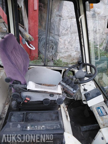 1993 Nissan RGH02A30U gaffeltruck - ציוד לטיפול בחומרים: תמונה 5 1993 Nissan RGH02A30U gaffeltruck - ציוד לטיפול בחומרים: תמונה 5