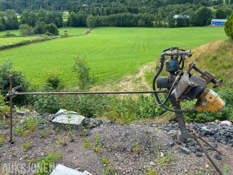1995 Atlas Copco Teroc type 64 - אסדת קידוח: תמונה 1 1995 Atlas Copco Teroc type 64 - אסדת קידוח: תמונה 1