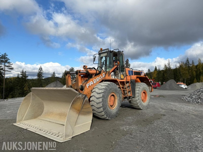 1995 Fiat-Hitachi FR 220.2 - מעמיס גלגלים: תמונה 1 1995 Fiat-Hitachi FR 220.2 - מעמיס גלגלים: תמונה 1