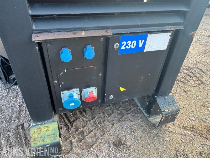 1995 Stamford aggregat 40kvA 230/400V - ציוד בנייה: תמונה 4 1995 Stamford aggregat 40kvA 230/400V - ציוד בנייה: תמונה 4