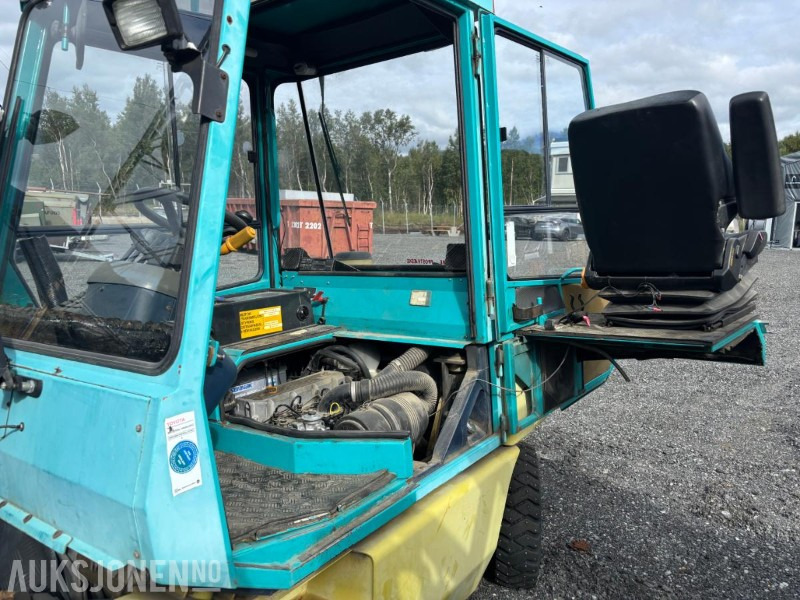 1996 Komatsu FD30T truck diesel - ציוד לטיפול בחומרים: תמונה 5 1996 Komatsu FD30T truck diesel - ציוד לטיפול בחומרים: תמונה 5