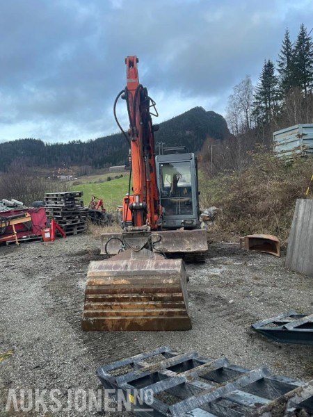 1997 PEL-JOB EB706 gravemaskin graveskuffe smalskuffe pusseskuffe - מחפר: תמונה 2 1997 PEL-JOB EB706 gravemaskin graveskuffe smalskuffe pusseskuffe - מחפר: תמונה 2