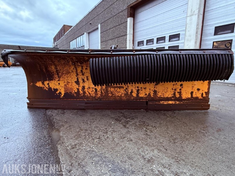 1999 Snøskjær KS-3600P til lastebil - משאית: תמונה 2 1999 Snøskjær KS-3600P til lastebil - משאית: תמונה 2