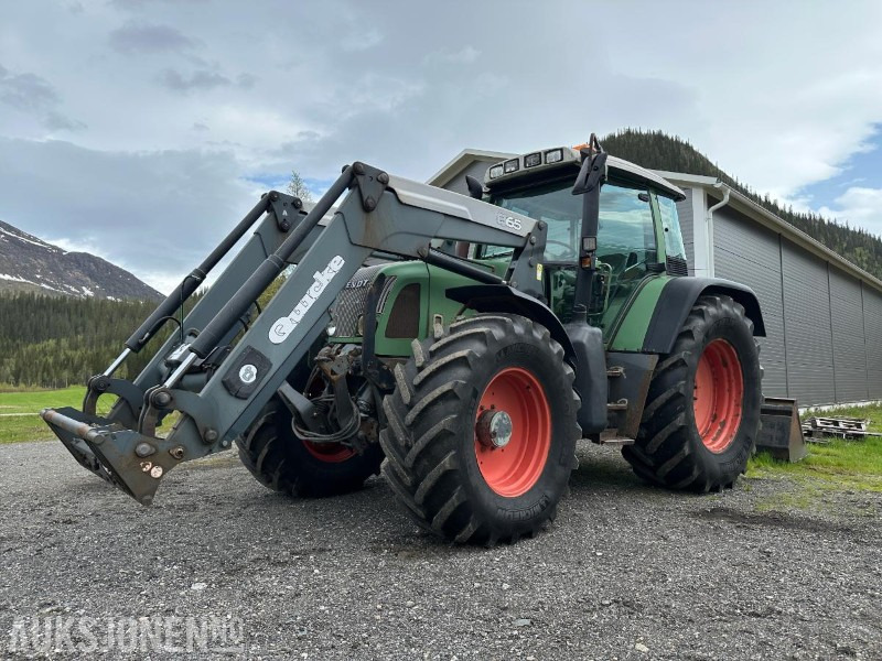 2002 Fendt 716 Vario Traktor - 9390 Timer - טרקטור חקלאי: תמונה 1 2002 Fendt 716 Vario Traktor - 9390 Timer - טרקטור חקלאי: תמונה 1