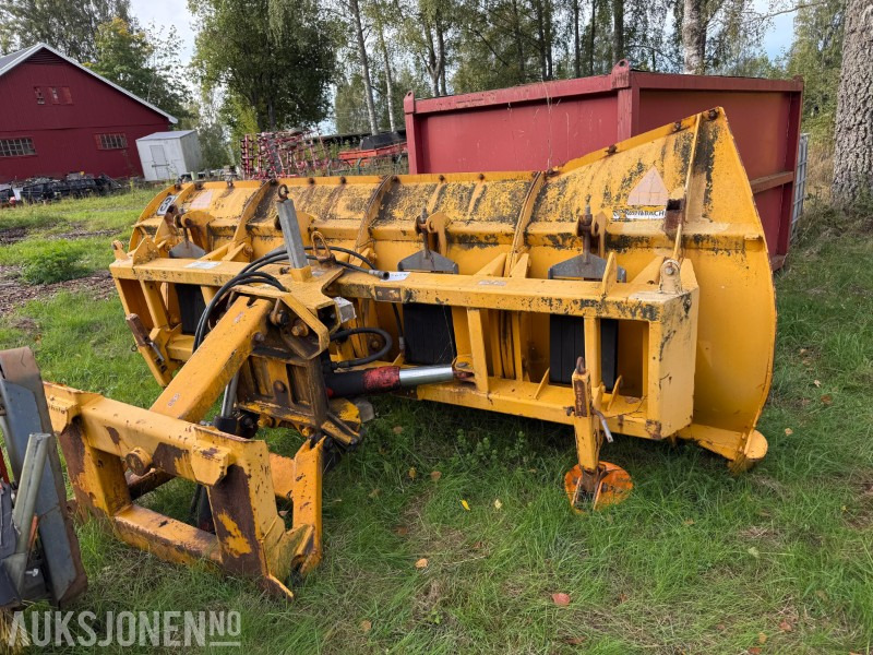 2002 Kahlbacher PRAXOS 270 Brøyteskjær - מכונה חקלאית: תמונה 3 2002 Kahlbacher PRAXOS 270 Brøyteskjær - מכונה חקלאית: תמונה 3