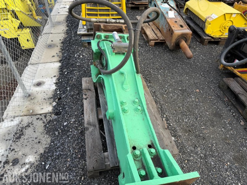 2002 Montabert pigghammer 900 m/S60 feste - צרופה עבור מכונת בנייה: תמונה 2 2002 Montabert pigghammer 900 m/S60 feste - צרופה עבור מכונת בנייה: תמונה 2