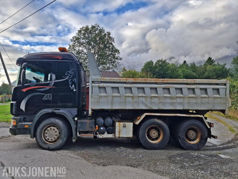 2002 Scania R124 kombibil tippkasse + svingskive - מזהיר: תמונה 3 2002 Scania R124 kombibil tippkasse + svingskive - מזהיר: תמונה 3
