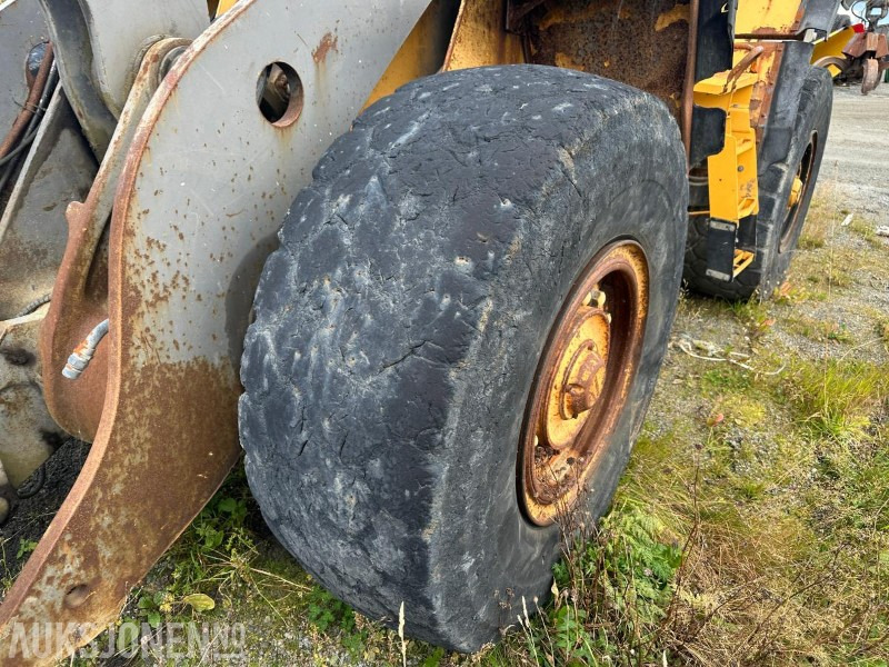 2002 Volvo L90D hjullaster – 17 tonn // Helgummihjul // Sentralsmøring - מעמיס גלגלים: תמונה 5 2002 Volvo L90D hjullaster – 17 tonn // Helgummihjul // Sentralsmøring - מעמיס גלגלים: תמונה 5