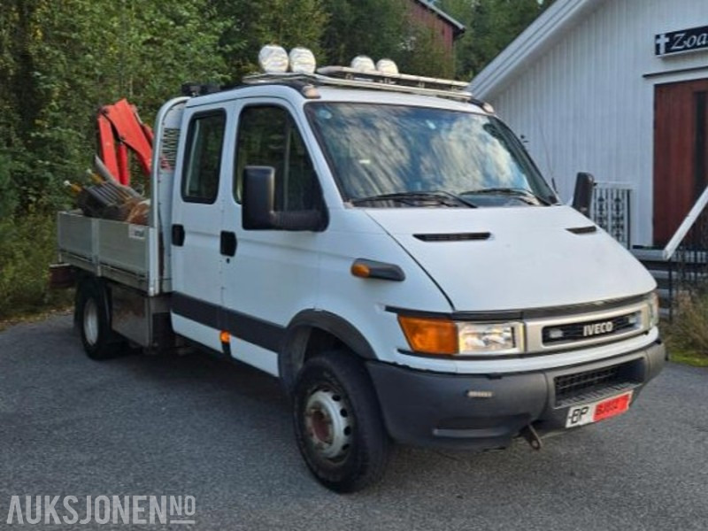 2003 Iveco Daily 55C15 Lastebil Kran Pallegaffel Rep.objekt - משאית צד נופל/ שטוחה: תמונה 4 2003 Iveco Daily 55C15 Lastebil Kran Pallegaffel Rep.objekt - משאית צד נופל/ שטוחה: תמונה 4