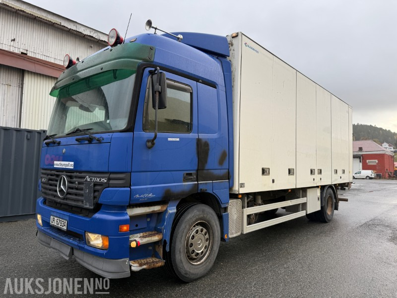 2003 Mercedes-Benz 1831L/60 4X2 - משאית תיבה: תמונה 1 2003 Mercedes-Benz 1831L/60 4X2 - משאית תיבה: תמונה 1