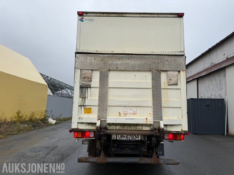 2003 Mercedes-Benz 1831L/60 4X2 - משאית תיבה: תמונה 5 2003 Mercedes-Benz 1831L/60 4X2 - משאית תיבה: תמונה 5