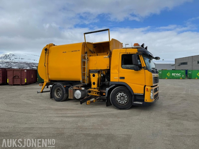 2004 Volvo FM-9 4X2 Komprimator - Sidelaster - 247983KM - משאית אשפה: תמונה 3 2004 Volvo FM-9 4X2 Komprimator - Sidelaster - 247983KM - משאית אשפה: תמונה 3