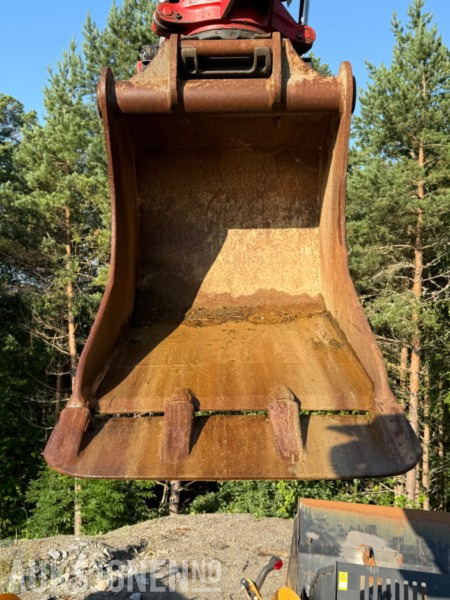 2005 Gjerstad tannskuffe med renskeskjær og S60-feste – ca. 1 m bredde - צרופה עבור מכונת בנייה: תמונה 2 2005 Gjerstad tannskuffe med renskeskjær og S60-feste – ca. 1 m bredde - צרופה עבור מכונת בנייה: תמונה 2