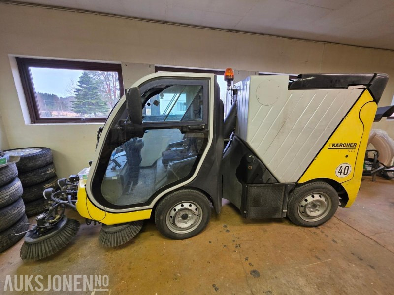 2005 Kärcher ICC 2 kompakt gate- og industrifeiemaskin - כלי רכב עירוני/ מיוחד: תמונה 3 2005 Kärcher ICC 2 kompakt gate- og industrifeiemaskin - כלי רכב עירוני/ מיוחד: תמונה 3