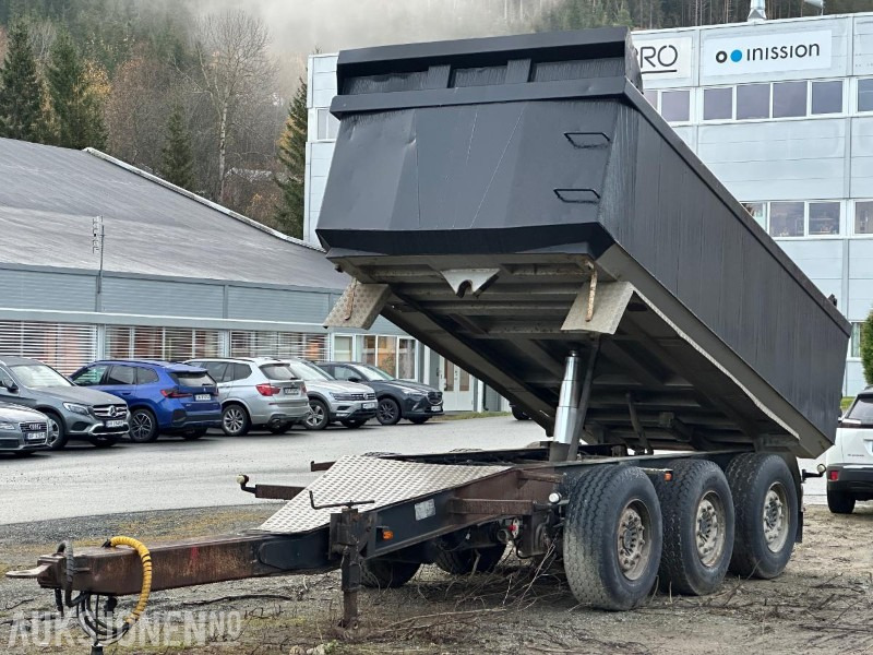 2005 Maur Bilpåbygg tippkjerre / trippelkjerre - קרון נגרר: תמונה 1 2005 Maur Bilpåbygg tippkjerre / trippelkjerre - קרון נגרר: תמונה 1