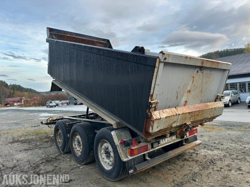 2005 Maur Bilpåbygg tippkjerre / trippelkjerre - קרון נגרר: תמונה 4 2005 Maur Bilpåbygg tippkjerre / trippelkjerre - קרון נגרר: תמונה 4