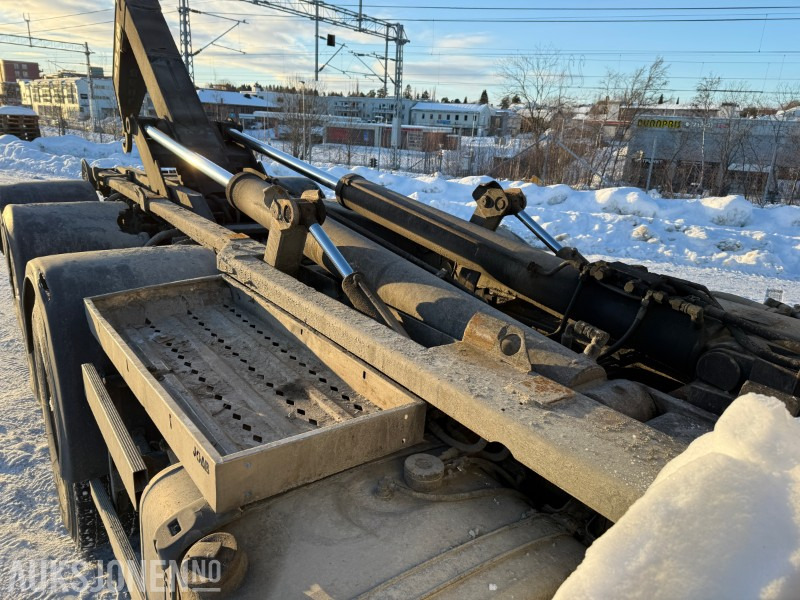 משאית הרמת וו 2005 Scania R500 8x4 krokbil EU-Godkjent fram til 03-2026: תמונה 17 משאית הרמת וו 2005 Scania R500 8x4 krokbil EU-Godkjent fram til 03-2026: תמונה 17