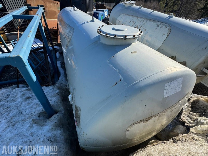 2006 Dieseltank 20m3 med pumpe - ציוד בנייה: תמונה 5 2006 Dieseltank 20m3 med pumpe - ציוד בנייה: תמונה 5