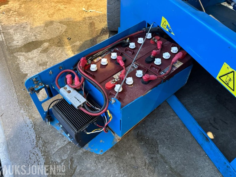 פלטפורמה אווירית 2006 Genie GS2632 sakselift / 10 meter: תמונה 12 פלטפורמה אווירית 2006 Genie GS2632 sakselift / 10 meter: תמונה 12