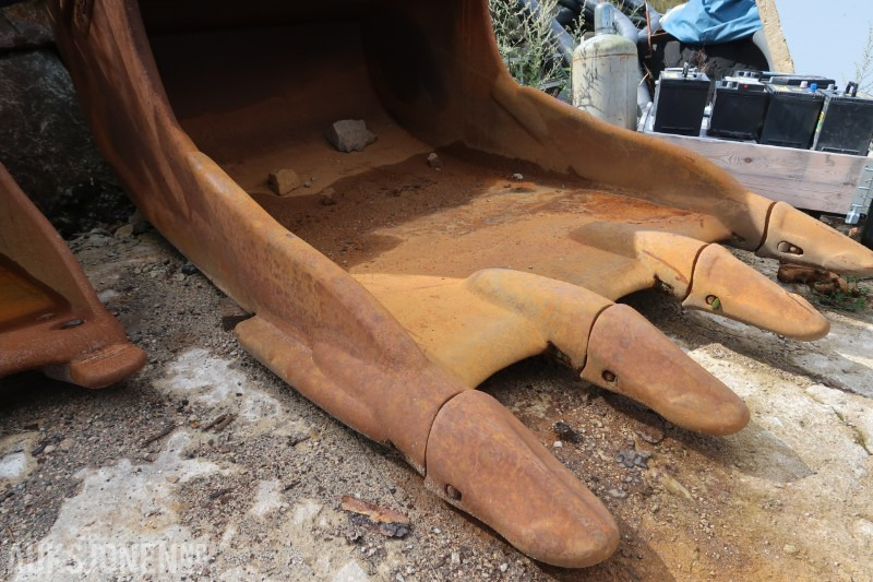 2006 MST Graveskuffe, 1800 liter og KM02 feste - צרופה עבור מכונת בנייה: תמונה 4 2006 MST Graveskuffe, 1800 liter og KM02 feste - צרופה עבור מכונת בנייה: תמונה 4