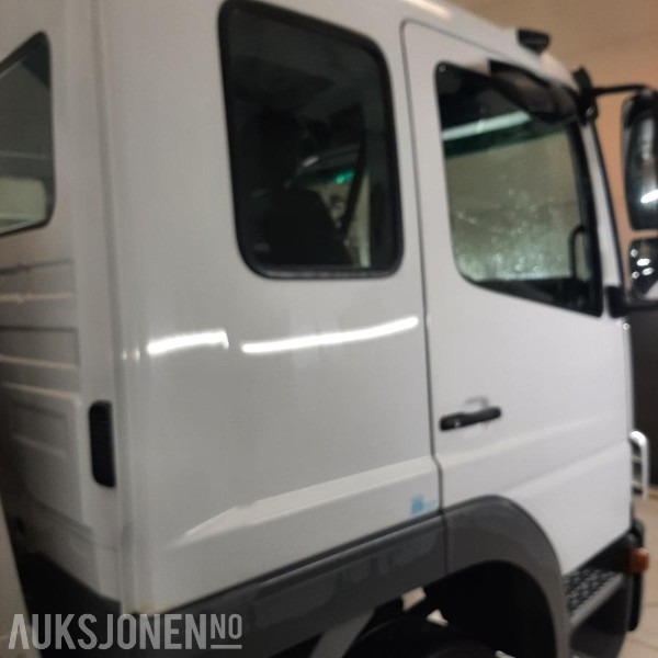 2006 Mercedes-Benz 1223/36AT LIFT BIL NYLIG EU OK OG sertifisert Arbeidshøyde 17m - כלי רכב עירוני/ מיוחד: תמונה 4 2006 Mercedes-Benz 1223/36AT LIFT BIL NYLIG EU OK OG sertifisert Arbeidshøyde 17m - כלי רכב עירוני/ מיוחד: תמונה 4