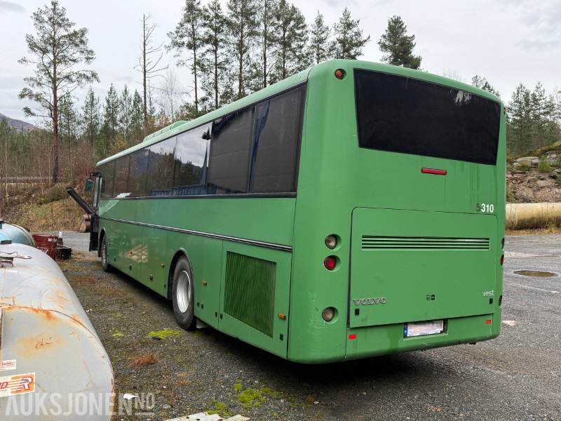 2006 Volvo B12B 4X2 - Campingbuss - Festivalbuss - Handicapheis - Solcelleanlegg - אוטובוס: תמונה 2 2006 Volvo B12B 4X2 - Campingbuss - Festivalbuss - Handicapheis - Solcelleanlegg - אוטובוס: תמונה 2