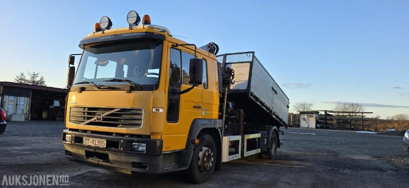 2006 Volvo FL250 Kranbil med tipp - 4X2 - Automat - HMF 683 K2 kran - Aluminiumskarmer - EU godkjent - Gått 206.755 km - משאית מנוף: תמונה 4 2006 Volvo FL250 Kranbil med tipp - 4X2 - Automat - HMF 683 K2 kran - Aluminiumskarmer - EU godkjent - Gått 206.755 km - משאית מנוף: תמונה 4