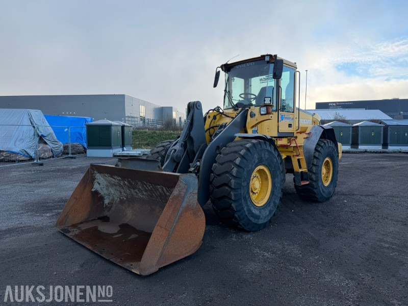 2006 Volvo L90E hjullaster - Sentralsmøring - Joystick - Tilleggshydraulikk - מעמיס גלגלים: תמונה 1 2006 Volvo L90E hjullaster - Sentralsmøring - Joystick - Tilleggshydraulikk - מעמיס גלגלים: תמונה 1