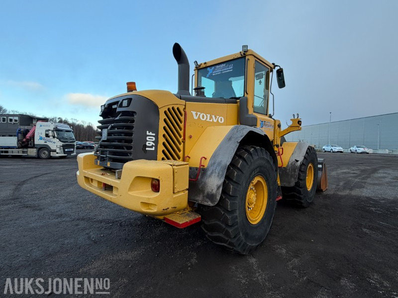 2006 Volvo L90E hjullaster - Sentralsmøring - Joystick - Tilleggshydraulikk - מעמיס גלגלים: תמונה 5 2006 Volvo L90E hjullaster - Sentralsmøring - Joystick - Tilleggshydraulikk - מעמיס גלגלים: תמונה 5