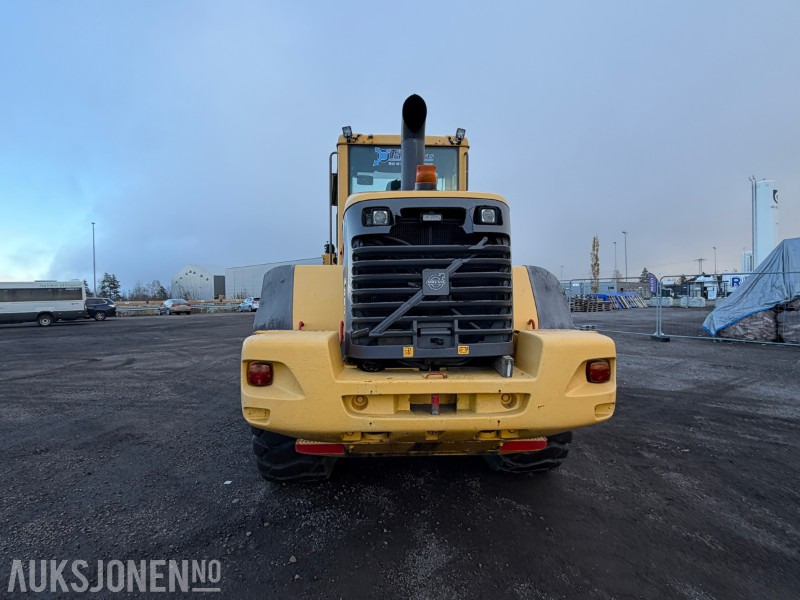 2006 Volvo L90E hjullaster - Sentralsmøring - Joystick - Tilleggshydraulikk - מעמיס גלגלים: תמונה 4 2006 Volvo L90E hjullaster - Sentralsmøring - Joystick - Tilleggshydraulikk - מעמיס גלגלים: תמונה 4