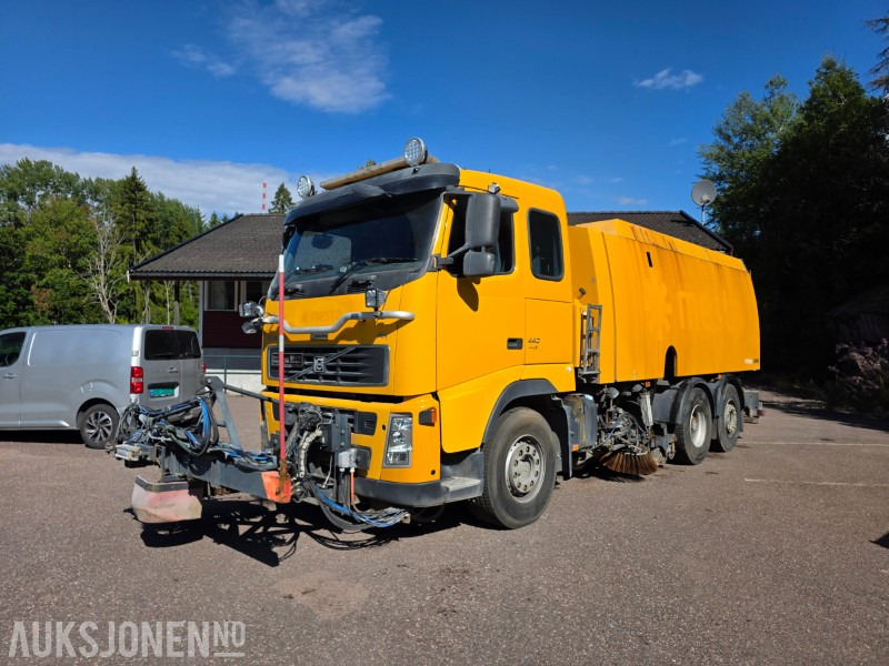 2007 Volvo FH440 Feiebil - Euro5T - 3 akslet - 265900km - כלי רכב עירוני/ מיוחד: תמונה 1 2007 Volvo FH440 Feiebil - Euro5T - 3 akslet - 265900km - כלי רכב עירוני/ מיוחד: תמונה 1
