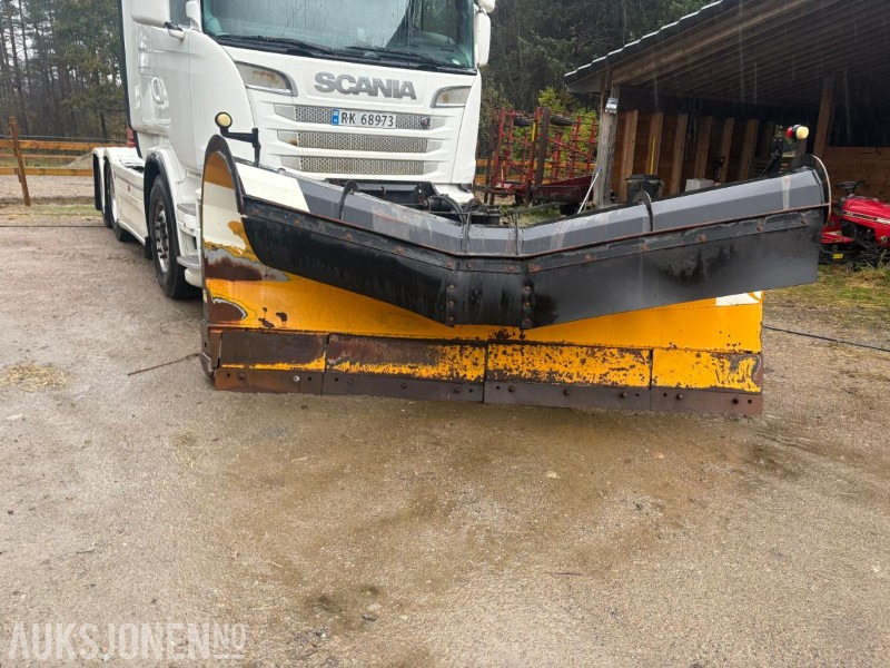 2008 Andre Tellefstal - ציוד בנייה: תמונה 1 2008 Andre Tellefstal - ציוד בנייה: תמונה 1