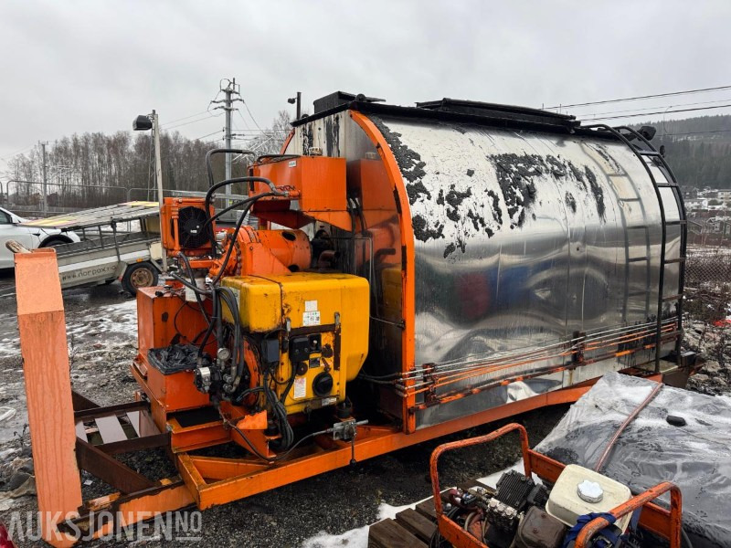 2008 Linnhoff & Henne AWOL 600 støpasfaltkoker - ציוד בנייה: תמונה 1 2008 Linnhoff & Henne AWOL 600 støpasfaltkoker - ציוד בנייה: תמונה 1