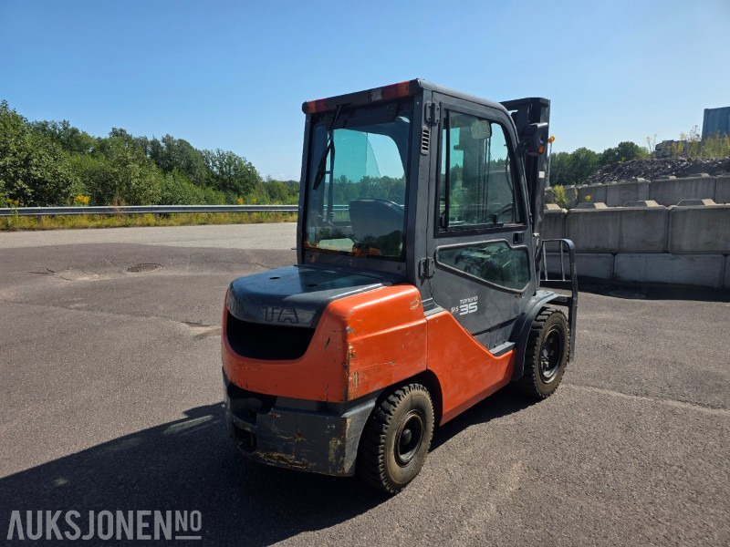 2008 Toyota Tonero 35 Motvektstruck - Diesel - 7972 Arbeidstimer - - ציוד לטיפול בחומרים: תמונה 5 2008 Toyota Tonero 35 Motvektstruck - Diesel - 7972 Arbeidstimer - - ציוד לטיפול בחומרים: תמונה 5