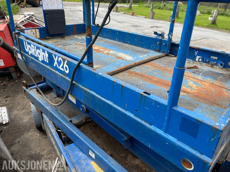 2008 UpRight X26 Lift Selges som reparasjons objekt - פלטפורמה אווירית: תמונה 3 2008 UpRight X26 Lift Selges som reparasjons objekt - פלטפורמה אווירית: תמונה 3