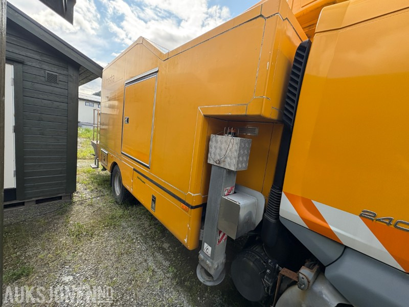 2008 Volvo FL-240 liftbil med stort oppholdsrom i skap - tørkeskap m.m. - כלי רכב עירוני/ מיוחד: תמונה 3 2008 Volvo FL-240 liftbil med stort oppholdsrom i skap - tørkeskap m.m. - כלי רכב עירוני/ מיוחד: תמונה 3