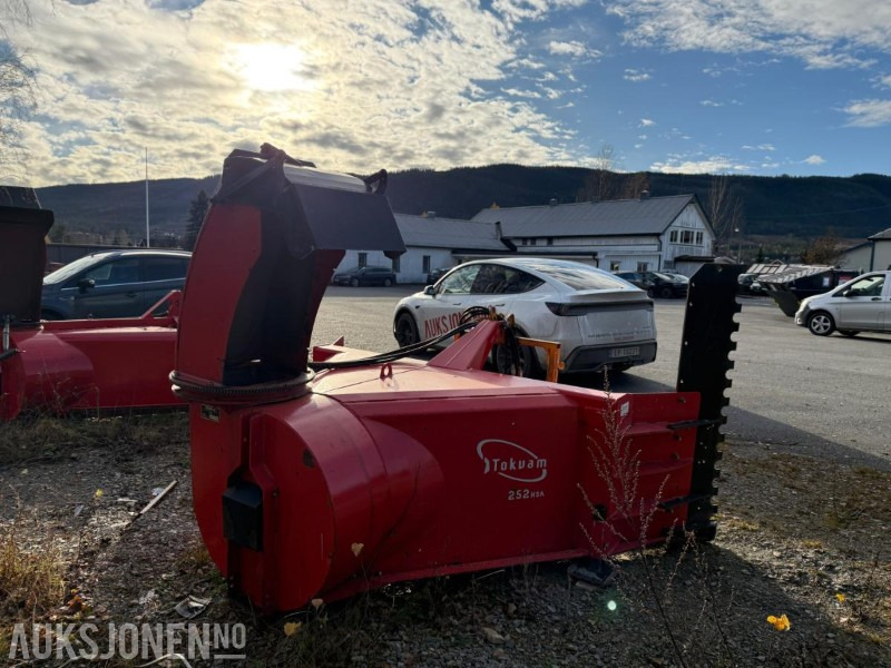 2009 Tokvam snøfreser HS 252 - מכונה חקלאית: תמונה 5 2009 Tokvam snøfreser HS 252 - מכונה חקלאית: תמונה 5